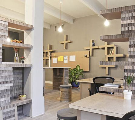  Paper Hub - Văn phòng coworking độc đáo với nội thất bằng giấy tổ ong